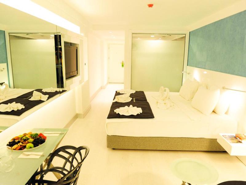 00D4492E530D348BD7A6F685B9D292D0