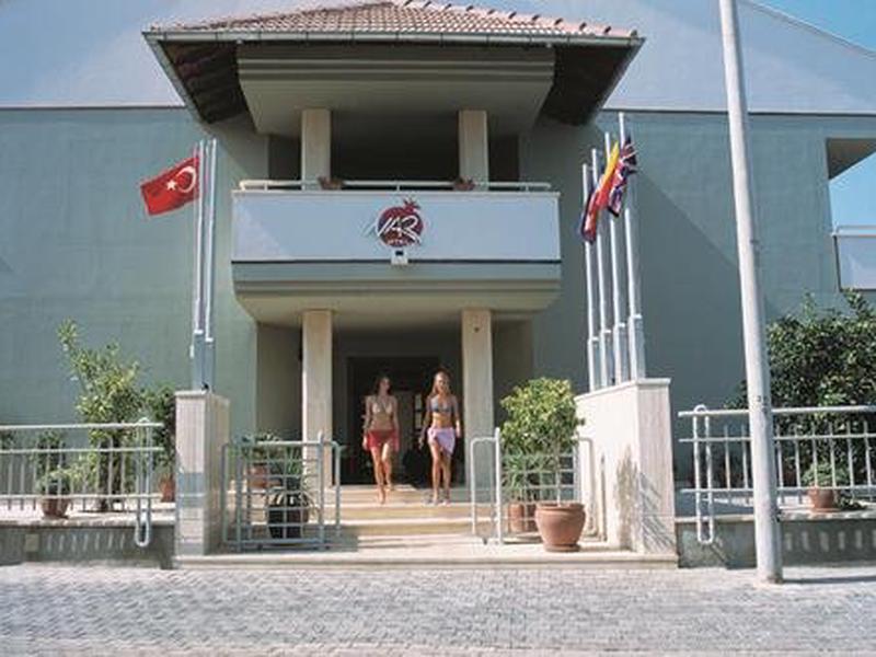 AF65239D8FB336A18BD48A9BBC61B742