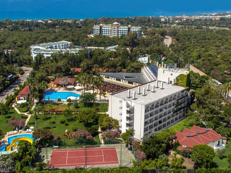 E92BFD0742857EBA22A441B6A3196748