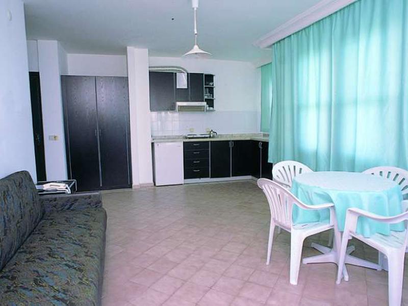 D0BD6F0B39A9E964B360AB16850A9702