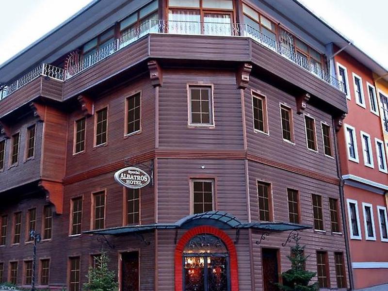 61FC8796F4A26C5D34E9E4C0882E50C4