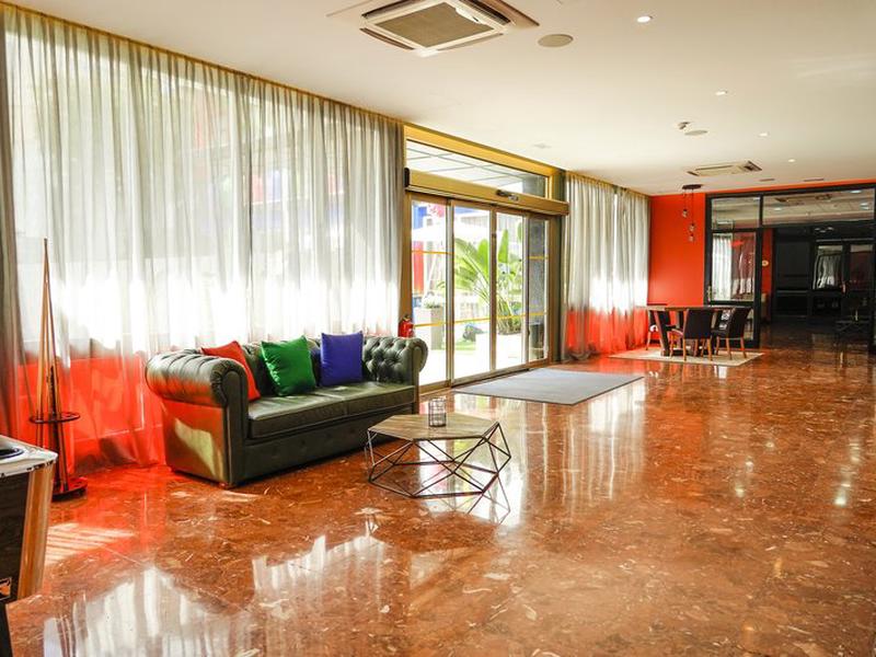 8F439CAEDCC833DC9FB028FF32192A0E