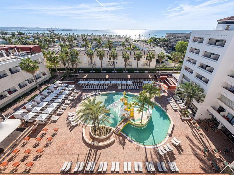 5AD95D6E8218CFB90B66D1F0E1FAF145