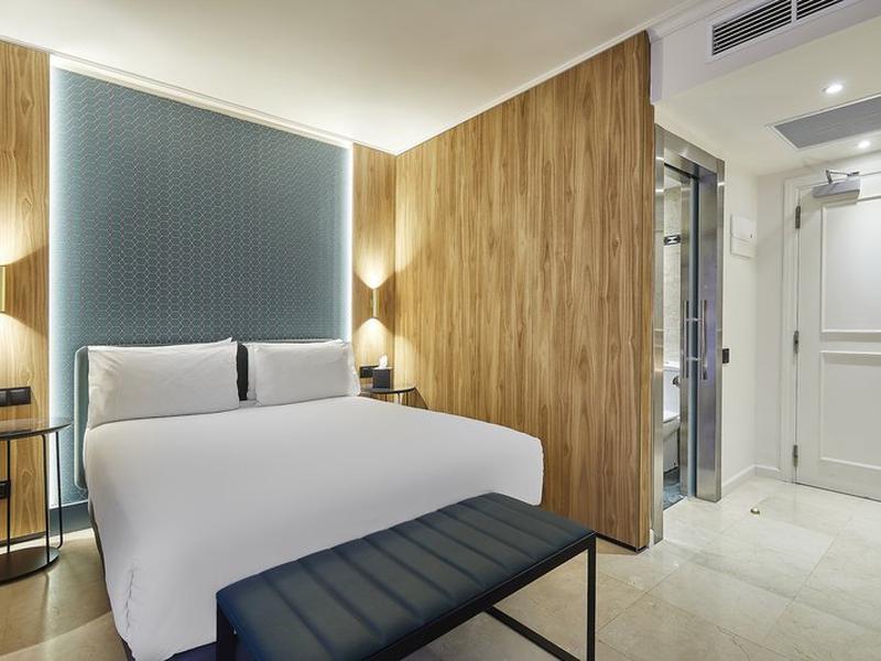 5FC04C5F8E1C733F8E0329E53BD03E9D