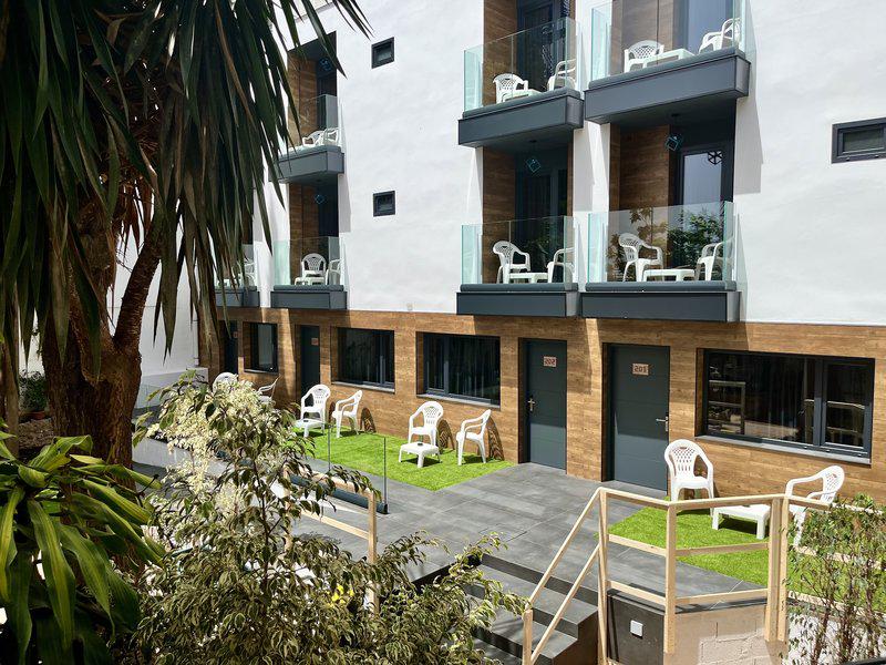 233933F65BFF43AA83A064CF27748C83