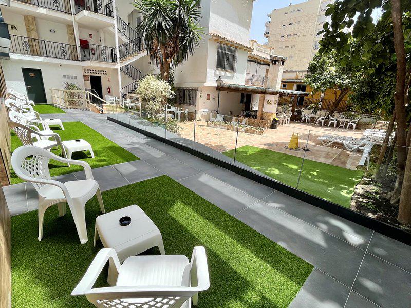 9AACA84E9DCE09C2312BFF0AD3944696