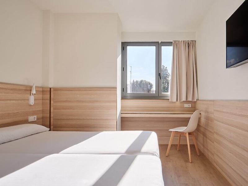 FD32693BDE4BCAB15172CB9CE7B6C7C0