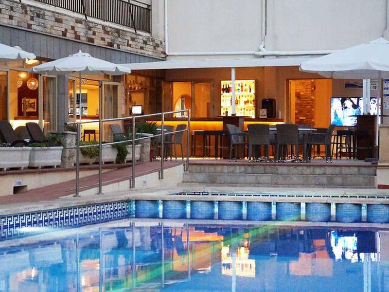 405D33A2720F0ACB32FB549417067FFC