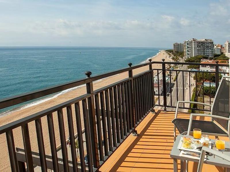 F1E3AE745F1287EB39DDF269F142880F