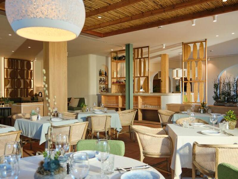 A9BDA4A7806CFE9C684444C1B4EDE640