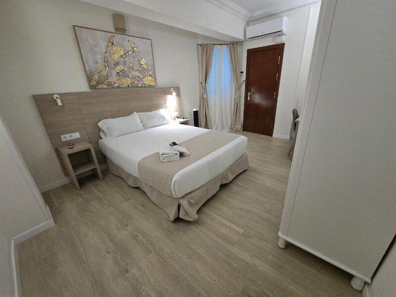 AB6BD6FD753E145BEF02AAAC9607AA42