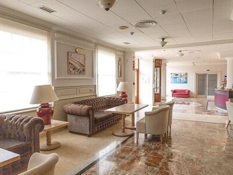 53EADA8D46FC072F3AEA1337EBF8E99A