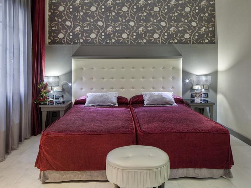 82775705AC6E82E36B773A17D89536D1