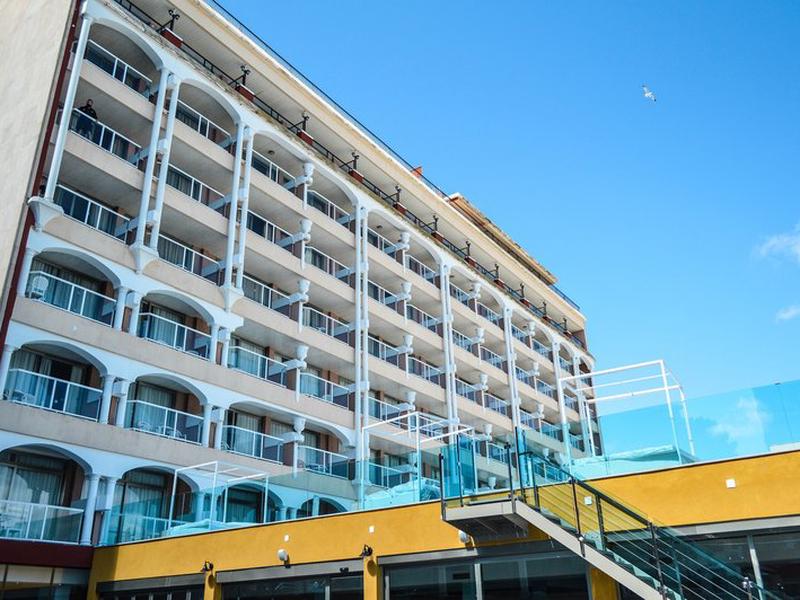 B3EF79A4DC048E81404AE55CE3AF0B52