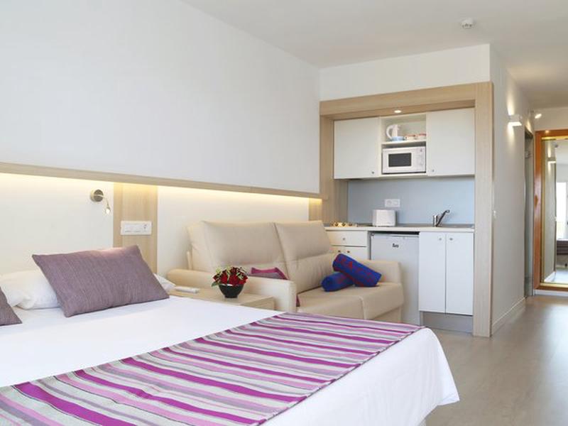 09BDAEE392C62D450E9CBDC752D2E447