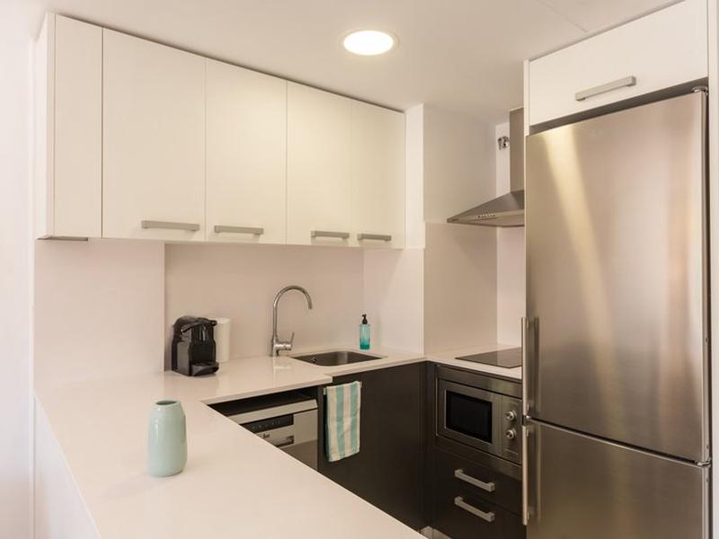 DA88A4972279E1195B52D2D0E55F3B00