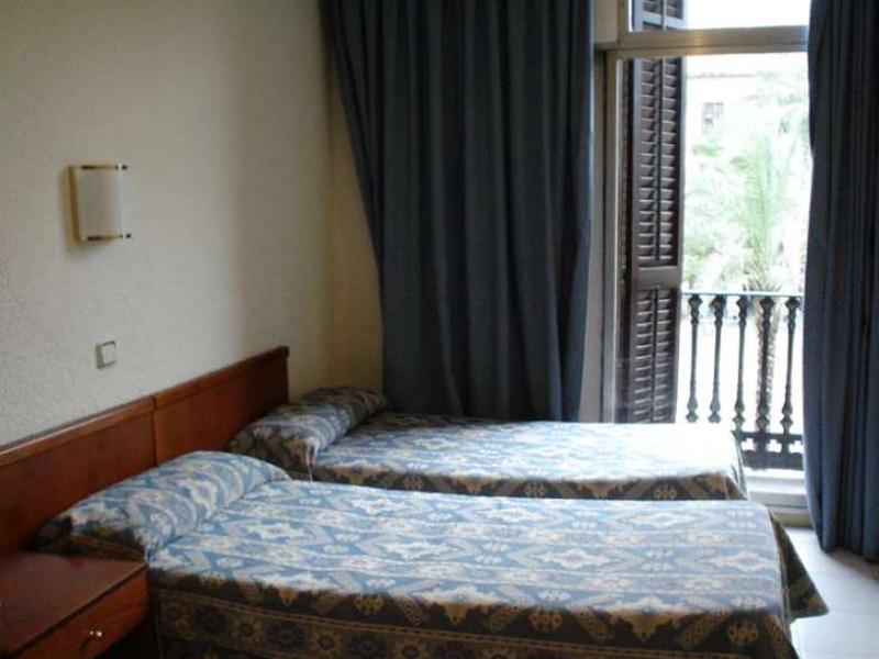 B547C95541D2342B3CEC0876EFBC2EBE