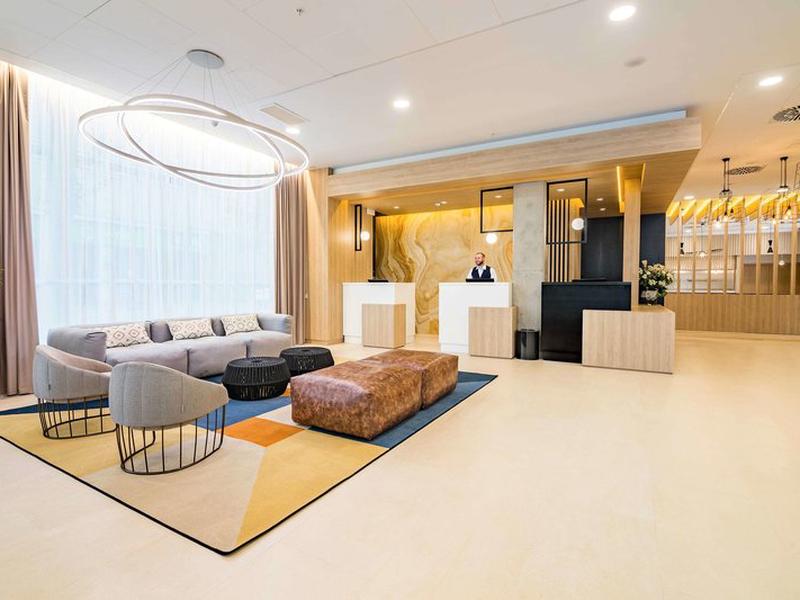 176A962B902843808CB58A74D85D2BE8