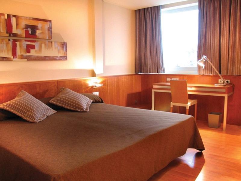 2B9E4385E06B7EFC8666302734965930