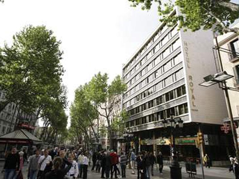 E45C180935968179D38C47CD24323E3B