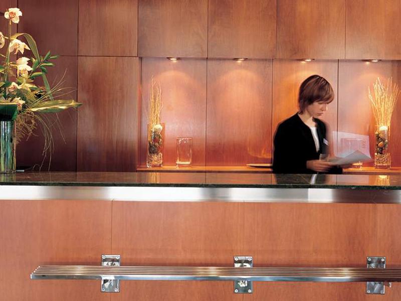 0665A97EFA884411E60703809C55D29E