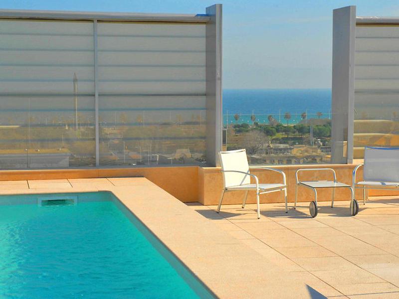 E39C7193E7997606880F9D9EBC4BCDB4