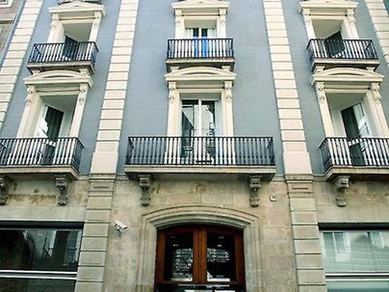 76E662AFFF0E57B59920E8C5D2E164C4