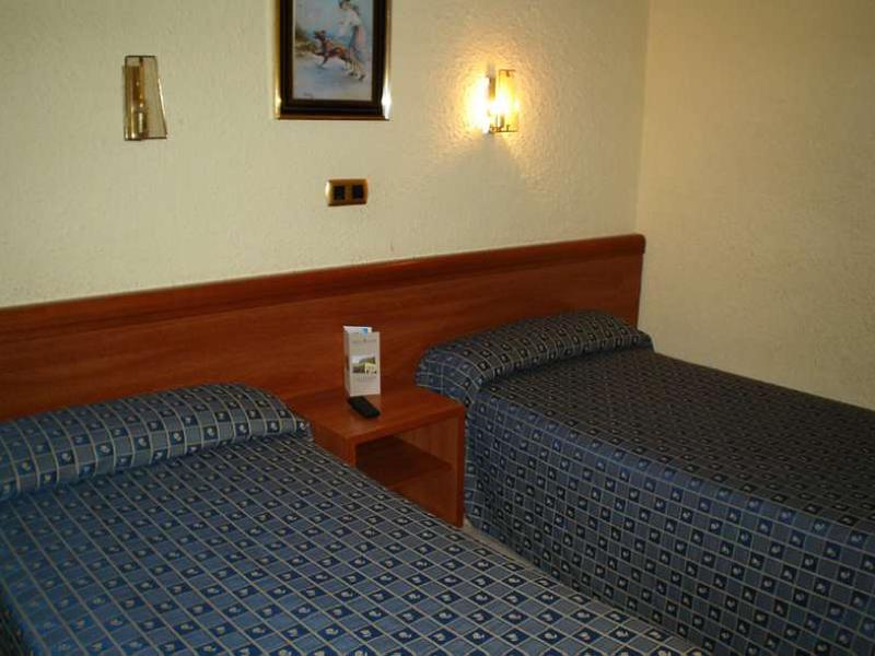 5948C559937F2E250B1F7046877CAE3C