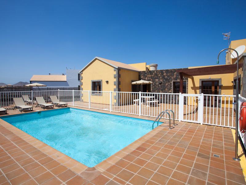 6E841A9DCDC9C444BD0805698AABA40D