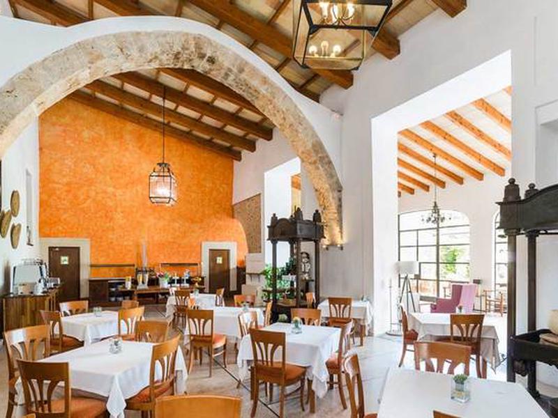 BB66E3D9AFFADDD5CB53F5DCDCF799A3