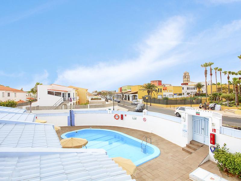 E6A3C82FFEDDB6E28AE696EE79DC9656