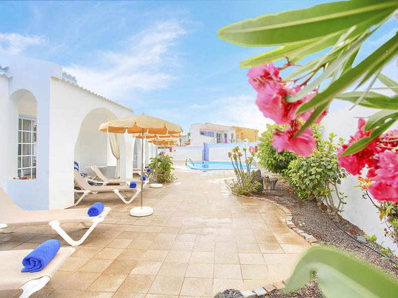 4012D452FFACB3DEA95A0F2FE1A53B8E