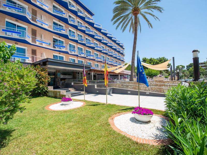 1CB6A0787EAD13926C2C7CAAC26B3561