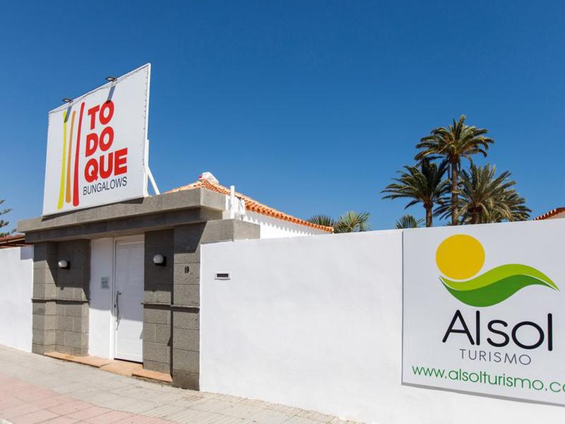 27C58A6E87F5F257A4D2341F19C4AE73