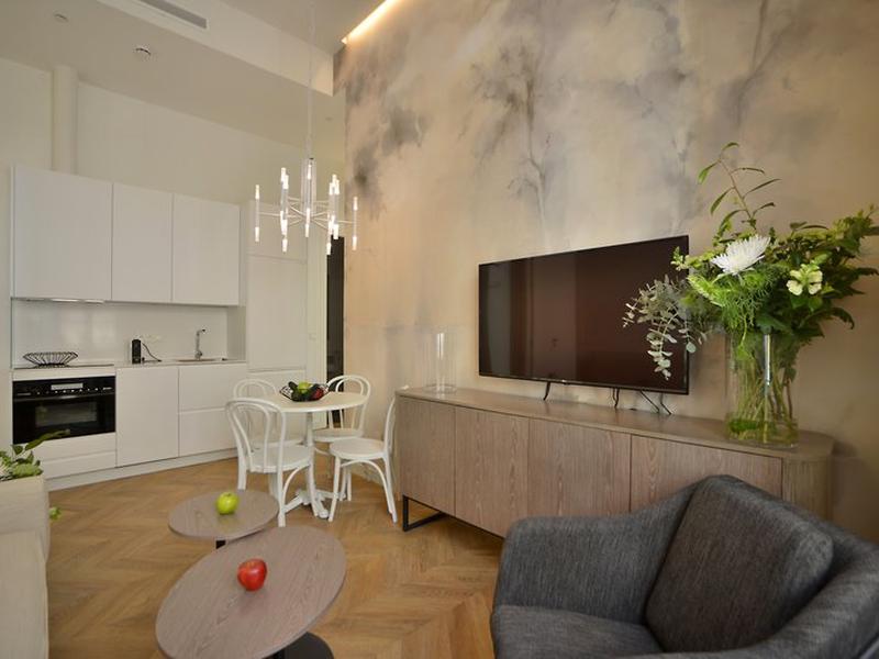 1B98E75CA09B716EE7D8F29158CDA306