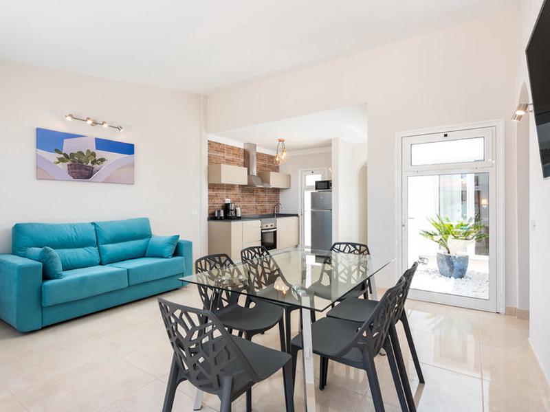 AC2356E7547ECC5021B0D98FC9EE1F78