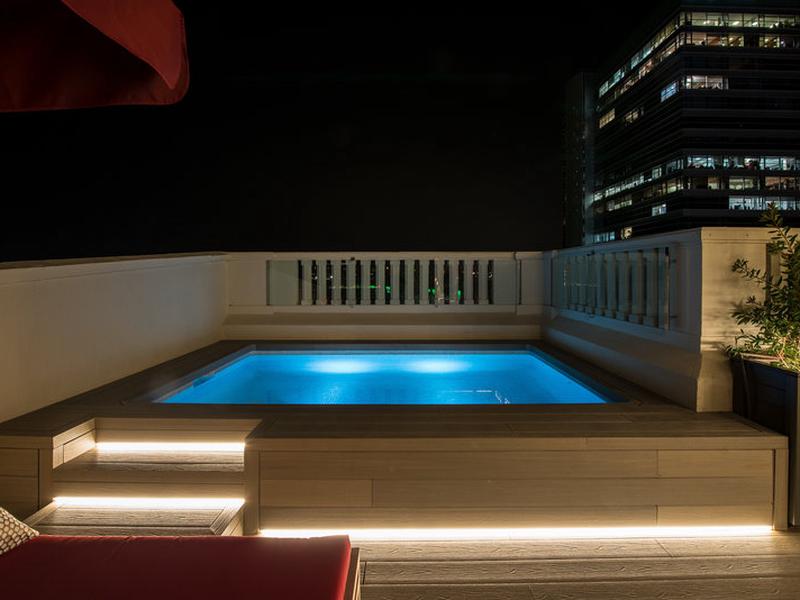 90D25C4AEF85E54F5ECCE3B4FDC15BA6