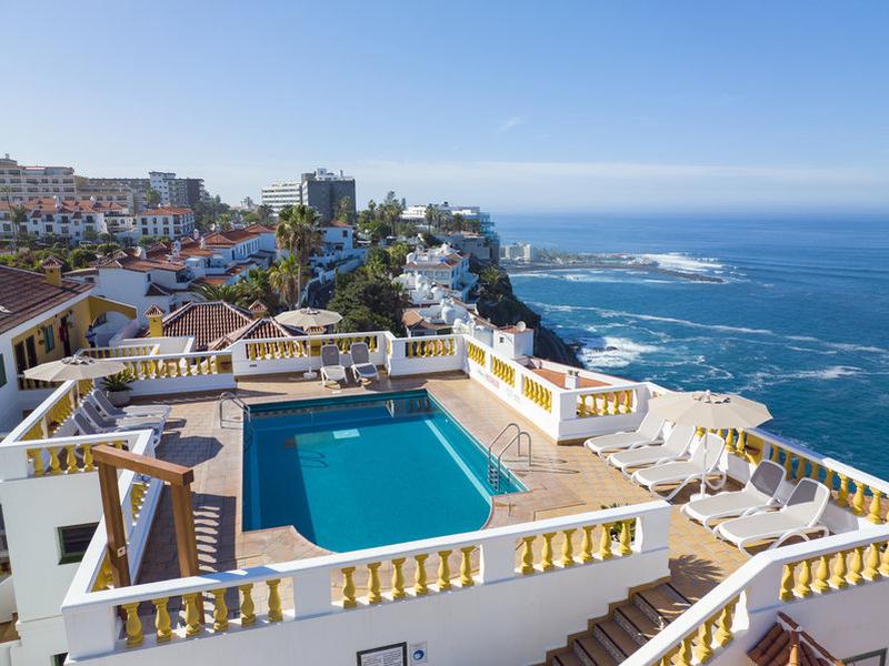 B9F4A48D542DFDA2B992E2FBA3F17B7E