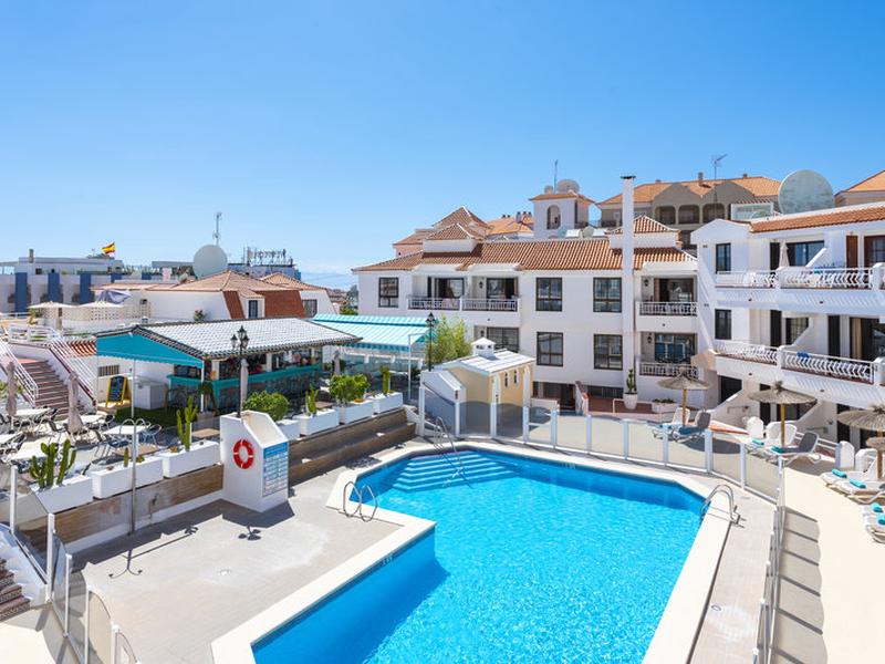 FAAAE1EE305796369018333F126AD46A