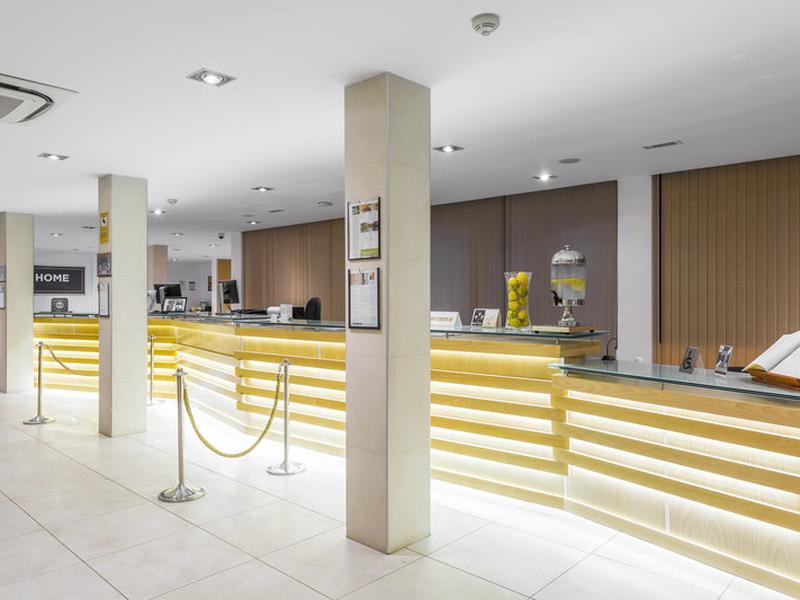 BB4274DFD29A9E5B3E8D68CE3F08EFB6