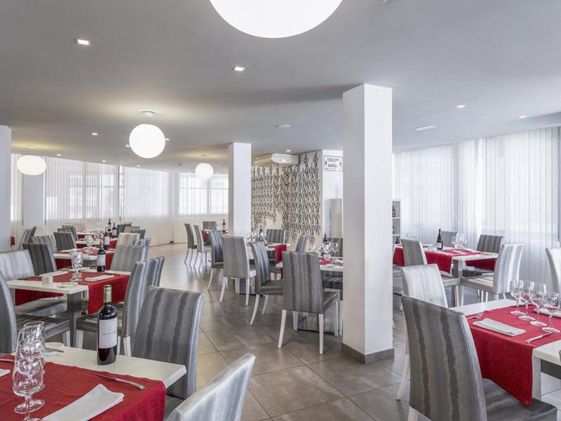 C12B8AC9FEDCFD45EC30CD9CB4625E92