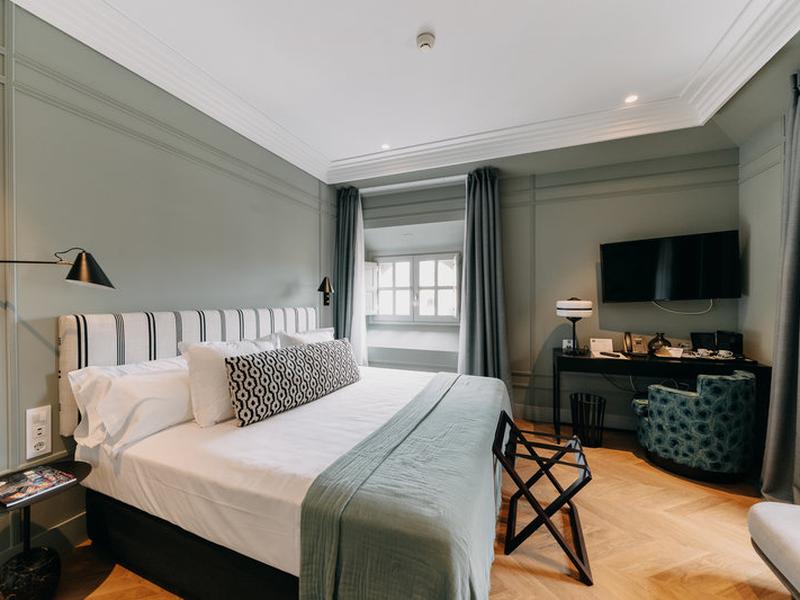 31656C12B0B79195D5F783FA29ACC46D