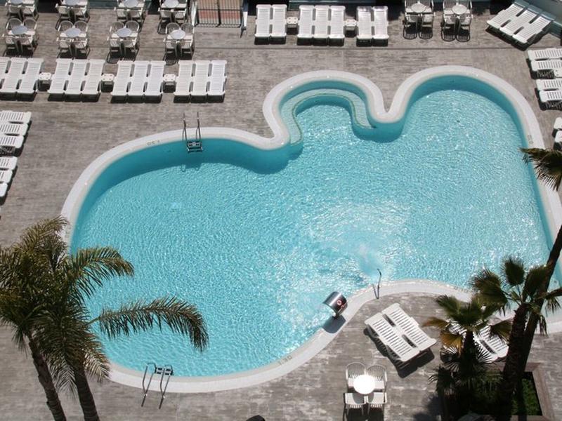 A1CBD3E190B8B3B50E6066D8509DC00D