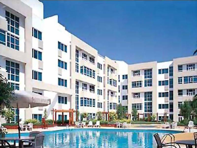 F4ED4935E286D6E7B3D3675BD434FC65