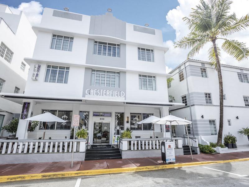 FFAEC61B5F3D6A7D75A6586621A8FEC9