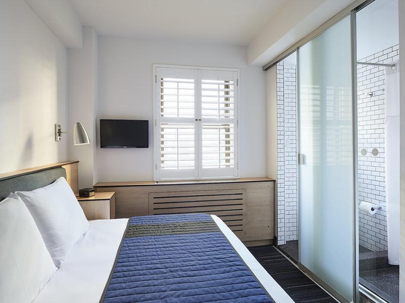 A753A893EBB6E2CA40FF451F985FE387