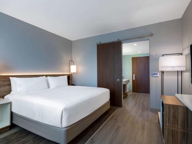 275CD3394C48273273D94D49CB854265