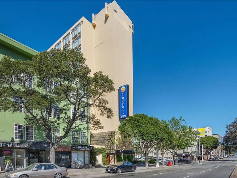 Comfort Inn by the Bay