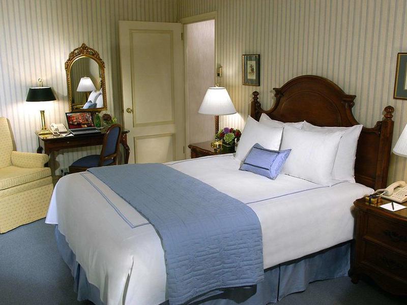 DEC6E4244B553FB3DEA371D3DF2073C3