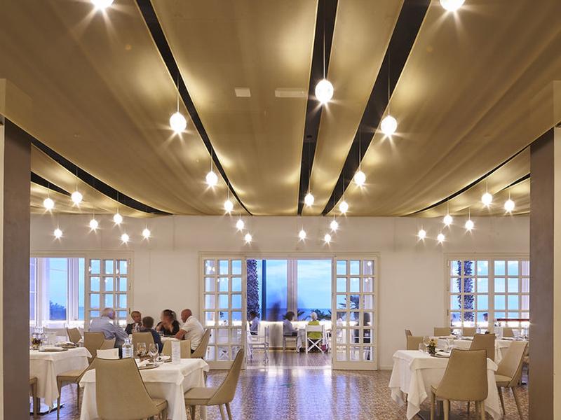 54A14F8039DEEC604F57C4B9BEC3A6F3